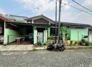 Dijual Rumah Nyaman Di Komplek Area Cipadu Pondok Aren Tangsel lokasi di pondok-aren, tersedia melalui melalui situs Lamudi