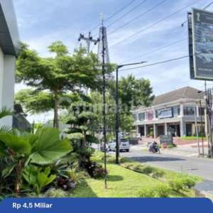Dijual Rumah Patra 2 Lantai Jalan Palagan Kawasan Premium Angsuran 80x Developer , tersedia melalui melalui situs Rumah123