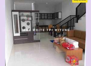 Dijual rumah permata Safira Regency surabaya lokasi di ",
          price: `1800000000`,
          currency: `IDR`
    };


    let pageData = {
        viewPhoneModalField: , tersedia melalui melalui situs Lamudi