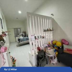 Dijual Rumah Semi Furnished Siap Pakai di Cherry Field , tersedia melalui melalui situs Rumah123