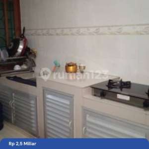 Dijual Rumah siap huni di Eramas 2000 Cakung, Jakarta Timur , tersedia melalui melalui situs Rumah123