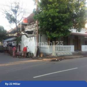Dijual Rumah Strategis Dekat Beteng, Sangkrah, Pasar Kliwon Solo , tersedia melalui melalui situs Rumah123