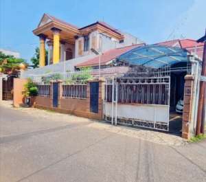 Dijual Rumah Strategis di Poltangan pasar Minggu Jakarta selatan lokasi di Pasar Minggu, tersedia melalui melalui situs Olx