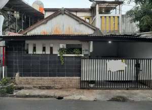 Dijual Rumah Strategis Tebet Jakarta Selatan lokasi di tebet, tersedia melalui melalui situs Lamudi