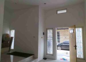 Dijual Rumah Terawat Posisi Hook Siap Huni Jl. RUNGKUT BARATA SURABAYA lokasi di gunung-anyar, tersedia melalui melalui situs Lamudi