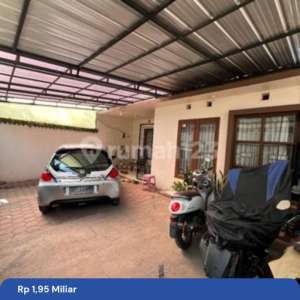 Dijual Rumah Terawat Sayap Cikutra Dekat Pusat Kota Bandung , tersedia melalui melalui situs Rumah123