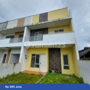 Dijual Rumah Timur pasar Gadang Kota Malang siap Huni Harga murah , tersedia melalui melalui situs Rumah123