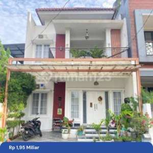 DIJUAL RUMAH VILLA BAMBU WULUNG BAMBU APUS CIPAYUNG JAKARTA TIMUR , tersedia melalui melalui situs Rumah123