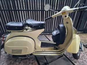 Jual bekas Dijual Vespa Super VBC 1973,lokasi di Citeureup