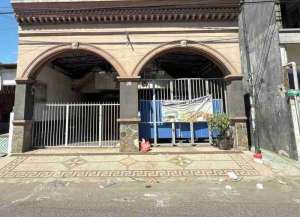 Dijual via lelang rumah di kedungasem rungkut Surabaya timur lokasi di ",
          price: `2798000000`,
          currency: `IDR`
    };


    let pageData = {
        viewPhoneModalField: , tersedia melalui melalui situs Lamudi