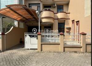 DIJUAL VILLA JALAN MAKMUR KOMPLEK VILLA MAKMUR INDAH - DAERAH SEI AGUL MEDAN BARAT indraVincent lokasi di medan-barat, tersedia melalui melalui situs Lamudi