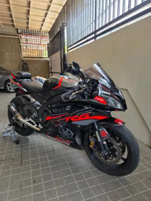 Jual bekas DIJUAL YAMAHA R6 TAHUN 2013 FRESH AND GREAT CONDITION,lokasi di Grogol Petamburan