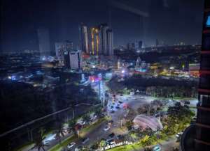 DIJUALDISEWAKAN APARTEMENT LARIZ MANSION APARTEMENT PAKUWON lokasi di babatan, tersedia melalui melalui situs Lamudi