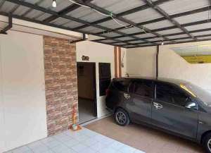 DijualSewa Rimah Graha Puncak Anomsari Gresik lokasi di ",
          price: `375000000`,
          currency: `IDR`
    };


    let pageData = {
        viewPhoneModalField: , tersedia melalui melalui situs Lamudi