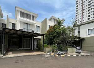 Disewa Rumah Townhouse Cosmo Park Uk120m2 ,2lt Furnished at Jakarta Pusat lokasi di kebon-kacang-1, tersedia melalui melalui situs Lamudi