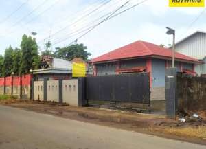 DISEWAKAN 1 UNIT GUDANG SERBA GUNA lokasi di alang-alang-lebar, tersedia melalui melalui situs Lamudi