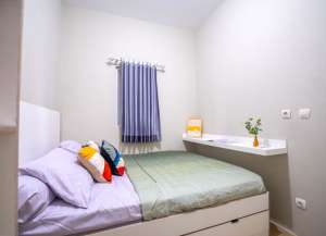 Disewakan Kost Kemanggisan Jade Residence by AbdiHome Dekat Binus dan Universitas Esa Unggul Kampus Jakarta lokasi di ",
          price: `2400000`,
          currency: `IDR`
    };


    let pageData = {
        viewPhoneModalField: , tersedia melalui melalui situs Lamudi