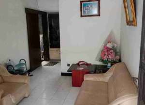 Disewakan Rumah 2 lantai di Klampis Anom Surabaya lokasi di ",
          price: `90000000`,
          currency: `IDR`
    };


    let pageData = {
        viewPhoneModalField: , tersedia melalui melalui situs Lamudi