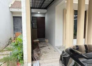 Disewakan Rumah 2 Lantai Nyaman Terawat, Legenda Wisata Cibubur lokasi di gunung-putri, tersedia melalui melalui situs Lamudi