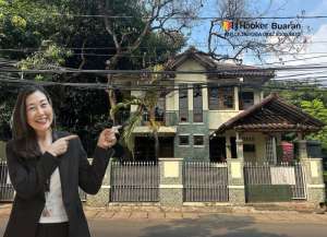 Disewakan Rumah 2 Lantai Pinang Ranti Mansion Taman Mini Jakarta Timur lokasi di makasar, tersedia melalui melalui situs Lamudi