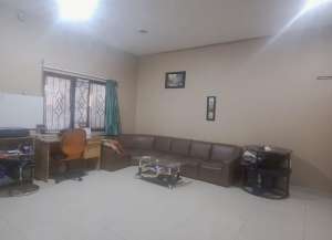 Disewakan Rumah Cipedes Sukajadi Bandung lokasi di sukasari, tersedia melalui melalui situs Lamudi