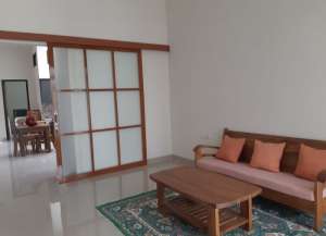 Disewakan Rumah Cluster Beverly Lippo Cikarang BC32PH lokasi di cikarang-selatan, tersedia melalui melalui situs Lamudi