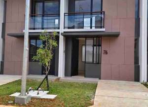 Disewakan rumah di Cendana Prive, Park Serpong, Tangerang lokasi di legok, tersedia melalui melalui situs Lamudi