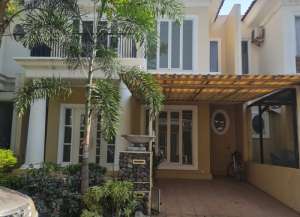 Disewakan Rumah Di Perumahan Mewah Royal Family Blok B Semarang lokasi di semarang-barat, tersedia melalui melalui situs Lamudi