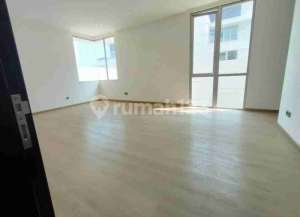 Disewakan rumah Golf Island cluster mozart lokasi di ",
          price: `400000000`,
          currency: `IDR`
    };


    let pageData = {
        viewPhoneModalField: , tersedia melalui melalui situs Lamudi