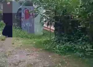 disewakan Rumah kebun 300mt cocok u usaha di kota Tabanan lokasi di ",
          price: `20000000`,
          currency: `IDR`
    };


    let pageData = {
        viewPhoneModalField: , tersedia melalui melalui situs Lamudi