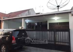 Disewakan Rumah Pucang Anom, dekat Ngagel, Kalibokor, Menur, Kertajaya, Manyar, Darmo, Gubeng, Surabaya Pusat, Surabaya Kota lokasi di airlangga, tersedia melalui melalui situs Lamudi