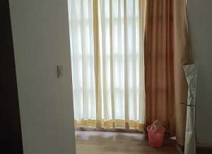 Disewakan Rumah Ready Furnish di Cluster Piano Golf Island lokasi di ",
          price: `165000000`,
          currency: `IDR`
    };


    let pageData = {
        viewPhoneModalField: , tersedia melalui melalui situs Lamudi