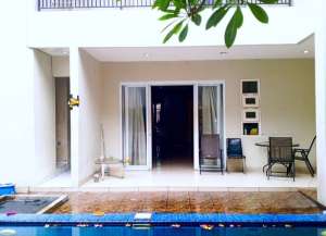 Disewakan Rumah semi FurnishedKolam Renang Pribadi bisa untuk kantordi Kawasan Premium Cipete, Jakarta Selatan lokasi di cilandak, tersedia melalui melalui situs Lamudi