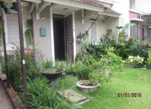 Disewakan Rumah Siap Huni Full Furnished di Tatar Banyak Sumba, Kota Baru Parahyangan Bandung lokasi di ",
          price: `55000000`,
          currency: `IDR`
    };


    let pageData = {
        viewPhoneModalField: , tersedia melalui melalui situs Lamudi