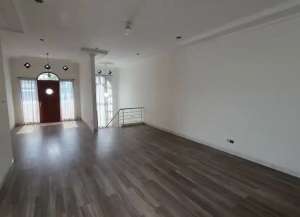 Disewakan Rumah Siap Huni komplek taman mutiara kota Cimahi lokasi di cibabat, tersedia melalui melalui situs Lamudi