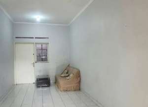 DISEWAKAN RUMAH TERAWAT DAERAH KAWALUYAAN lokasi di buahbatu, tersedia melalui melalui situs Lamudi