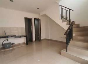 Disewakan Rumah Termurah 30Jt Setahun di Cluster San Antonio PIK 2 lokasi di ",
          price: `30000000`,
          currency: `IDR`
    };


    let pageData = {
        viewPhoneModalField: , tersedia melalui melalui situs Lamudi