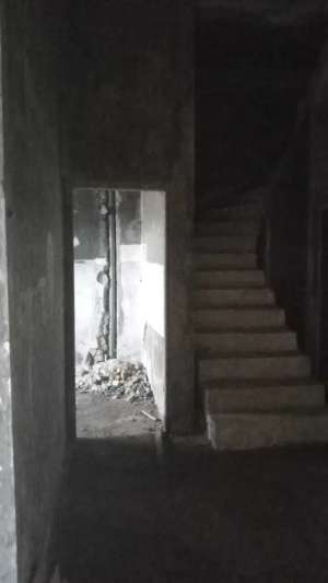 Diual Villa Taman Anggrek Jl. Amir Hamzah lokasi di Medan Barat, tersedia melalui melalui situs Olx