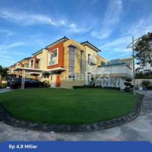 Djual Rumah Elite 2 Lantai Posisi Hook Taman Golf Residance 3 Suka Jadi Dengan Kolam Renang Batam Centre , tersedia melalui melalui situs Rumah123