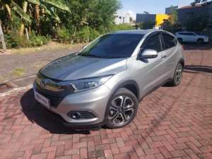 Jual bekas DP MURAH Honda HR-V 1.5 E Bensin Matic 2019 Silver KGU,lokasi di 