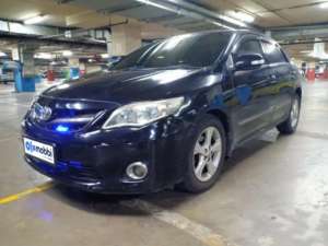Jual bekas DP MURAH Toyota Corolla Altis 2.0 V Bensin-AT 2013 STAMHI,lokasi di 