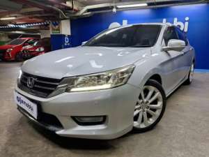 Jual bekas DP RENDAH Honda Accord 2.4 VTI-L Bensin-AT 2013 0PJ,lokasi di 
