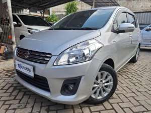 Jual bekas DP RENDAH Suzuki Ertiga 1.4 GX Bensin-AT 2014 WMN,lokasi di 