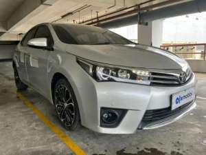 Jual bekas DP RENDAH Toyota Corolla Altis 1.8 V Bensin-AT 2016 2IM,lokasi di 