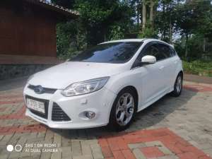 Jual bekas Ford Focus 2012 Bensin,lokasi di 