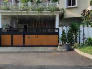 FULL FURNISHED Dijual Rumah Mewah Arcamanik Endah Dkt Antapani Bandungkolam renang lokasi di Arcamanik, tersedia melalui melalui situs Olx