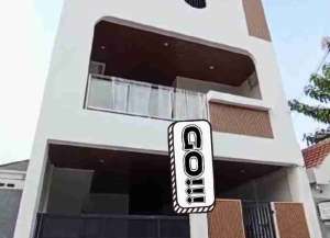 Full Rumah Kost Baru 30 Kamar Dkt Unesa Wiyung Surabaya lokasi di babatan, tersedia melalui melalui situs Lamudi