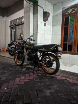 Jual bekas Gl pro series 1991 spek up,lokasi di Sawahan