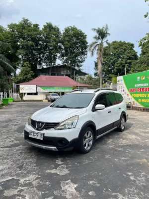 Jual bekas GRAND LIVINA 1.5 X-GEAR MT 2014,lokasi di 