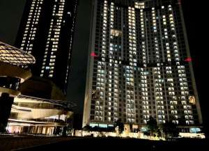 GRAND SUNGKONO LAGOON PENTHOUSE MEWAH DKT TOL SATELIT mayjen darmo lokasi di dukuh-pakis, tersedia melalui melalui situs Lamudi